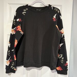 Flowered Sleeved Blouse